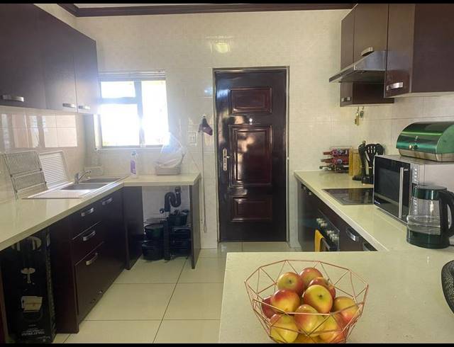 2 BEDROOM APARTMENT FOR SALE IN SUMMERSET